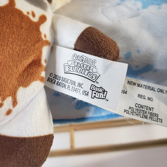 Adorable Cutetitos Milk & Cookies Cow Mini Plush Beanie Stuffed - Picture 4 of 5